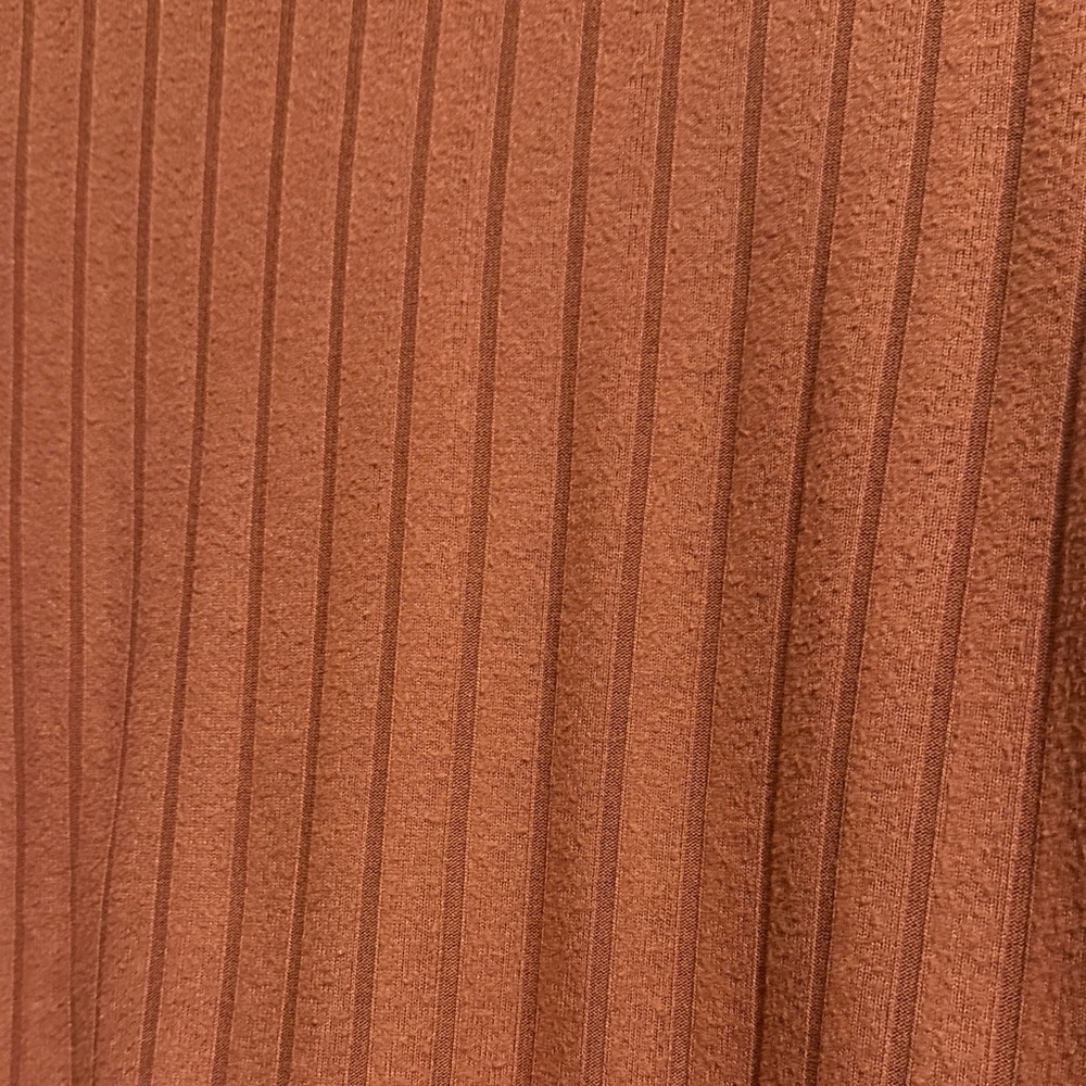 Women's Ribbed Red Sweater - Picture 2 of 2
